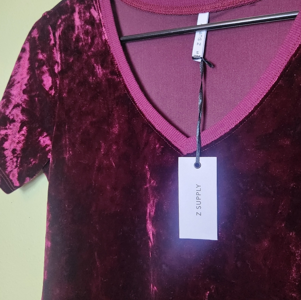 NWT - Z Supply Crushed Velvet Top Size Small - Picture 4 of 6